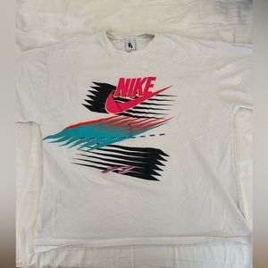 Cool vintage color white Nike T-Shirt
